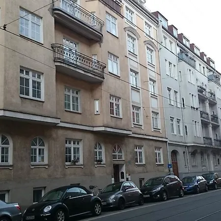 Schwabinglive Nocleg ze śniadaniem