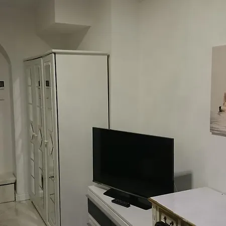 Schwabinglive Nocleg ze śniadaniem Monachium